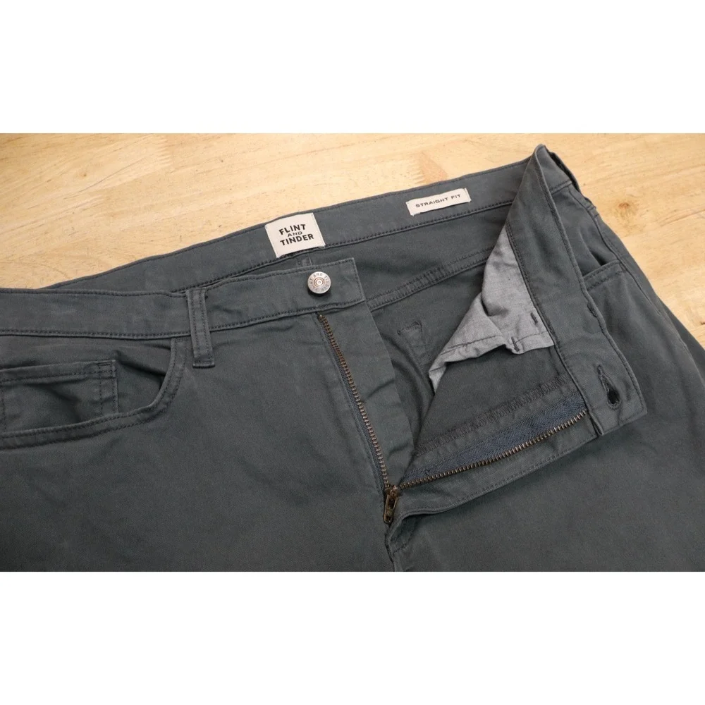 Mens Flint and Tinder Pants Green Cotton Size 33x32 Stretch Straight Flat Front